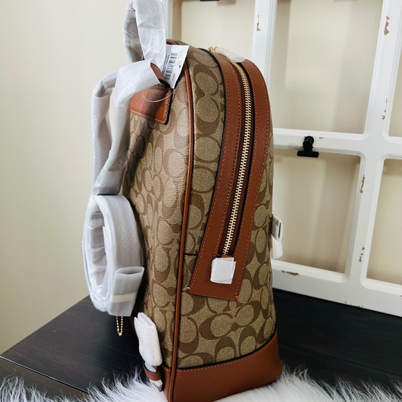 COACH Signature Kenley Backpack - Picture 3 of 12